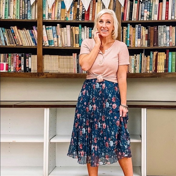 a new day Tops - A New Day Women's Short Sleeve Henley Ribbed Tee